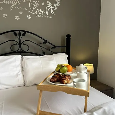Pearlcourt 1bed Ph By Homely * Меллиеха